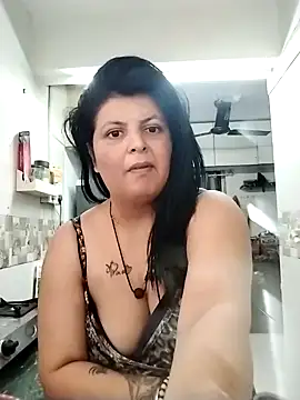 Snapshot of Jann_Riya333 chatting on 06-26-26, 07:13 Jann Riya333 online show from 06-26-26, 07:13
