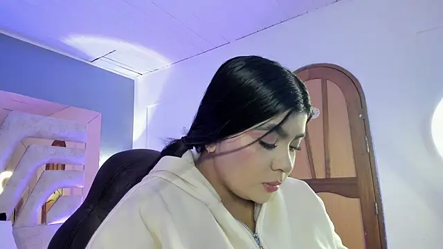 BellaBoobs  online show from 05-12-26, 07:55