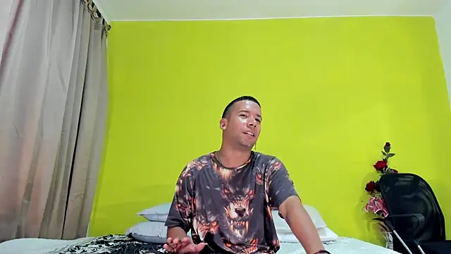 Celesteyorucso online show from 09-19-25, 07:36