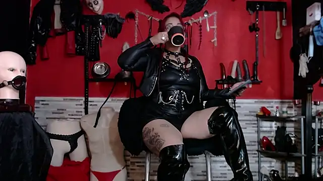 Miss Mirandaa online show from 05-14-26, 11:55