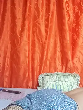 nezuko-uwu online show from 10-31-25, 11:17