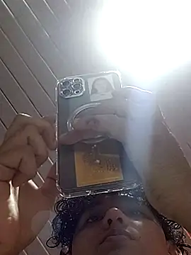 nezuko-uwu online show from 11-05-25, 11:05