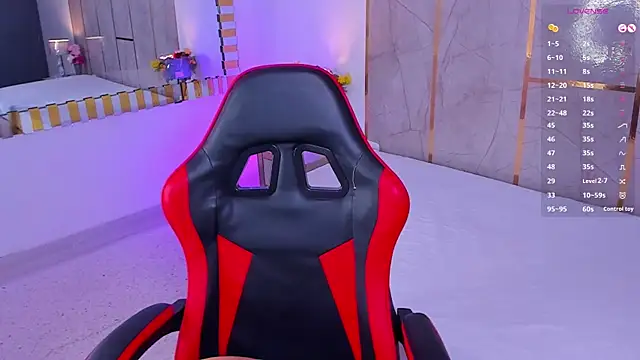 Snapshot of KendallJay chatting on 10-13-25, 08:53 KendallJay online show from 10-13-25, 08:53