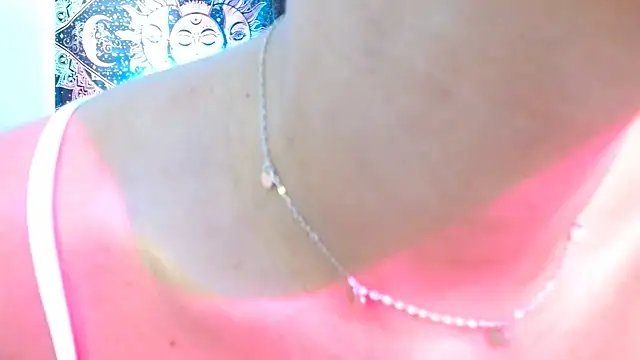 lilithxy online show from 10-20-25, 05:35