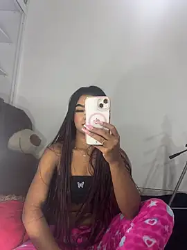 ISABELLAsheet online show from 10-20-25, 01:17