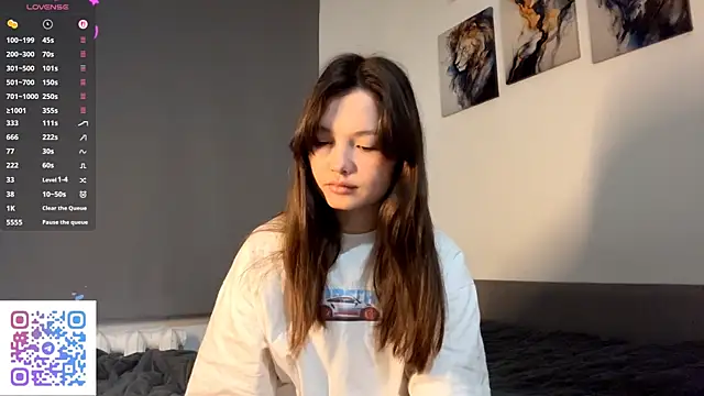 KiraVelvet online show from 10-05-25, 02:15