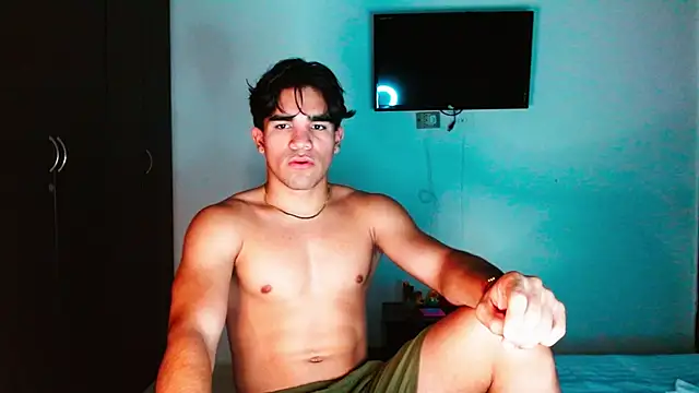 Snapshot of babysebasxxx chatting on 10-14-25, 04:02 babysebasxxx online show from 10-14-25, 04:02