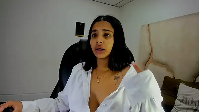 ScarletDoll online show from 10-20-25, 02:45