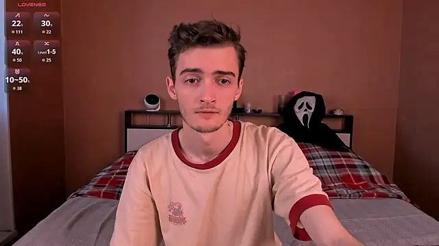 spider    man online show from 10-03-25, 02:25