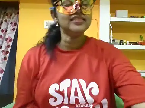 kavya1 online show from 09-26-25, 02:21