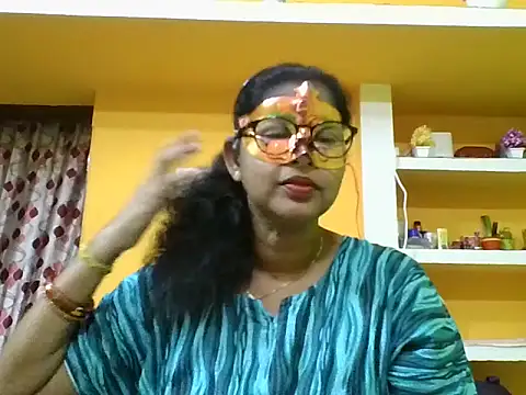 kavya1 online show from 10-17-25, 01:46