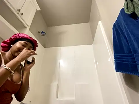 princesslivv online show from 09-21-25, 07:48