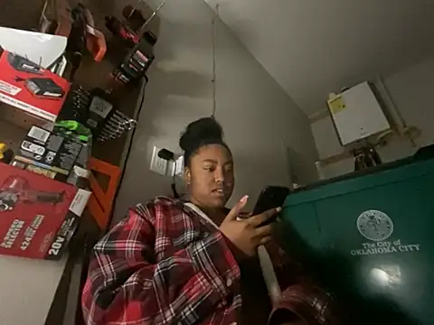 princesslivv online show from 10-29-25, 08:32