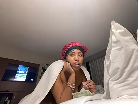 princesslivv online show from 02-13-26, 07:48