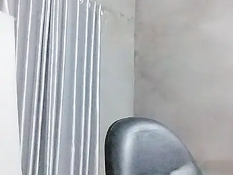 Snapshot of Siglemom_sexy chatting on 10-22-25, 10:42 Siglemom sexy online show from 10-22-25, 10:42