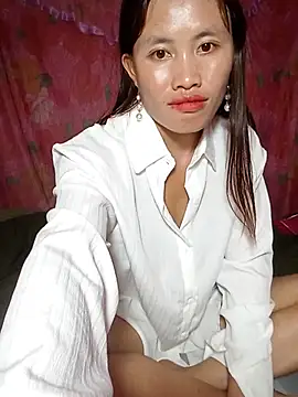Snapshot of rubi_bae chatting on 07-26-26, 12:34 rubi bae online show from 07-26-26, 12:34