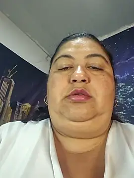 curvy diva  online show from 05-06-26, 10:09
