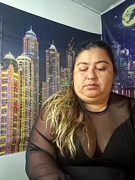 curvy diva  online show from 05-08-26, 12:54