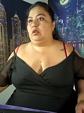 curvy diva  online show from 05-11-26, 02:45