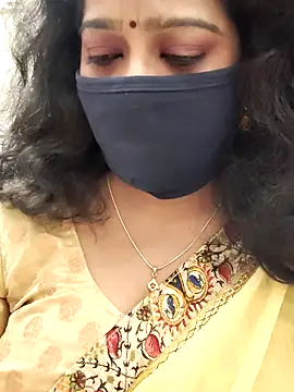 Snapshot of saritha29 chatting on 09-28-25, 07:47 saritha29 online show from 09-28-25, 07:47