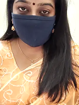 saritha29 online show from 12-22-25, 05:21