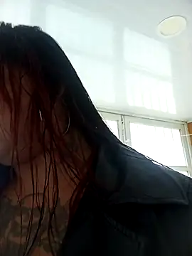 snow belle online show from 10-01-25, 07:42