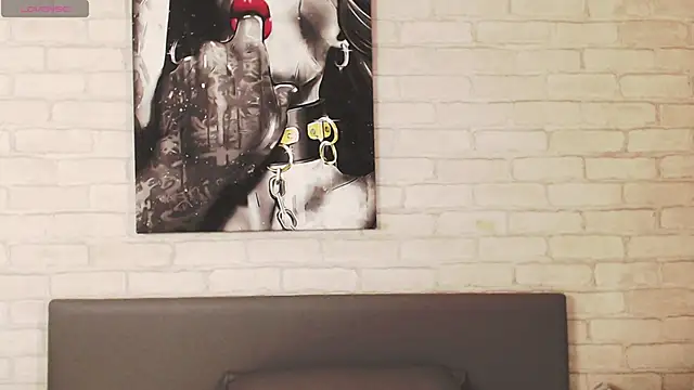 Ericha Stone online show from 09-14-25, 01:49