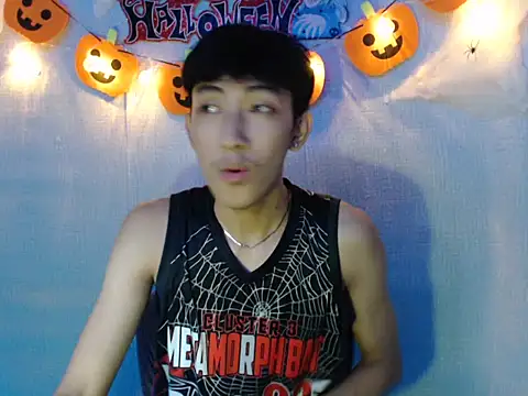 Snapshot of Make_your_ladyxx chatting on 10-16-25, 07:53 Make your ladyxx online show from 10-16-25, 07:53
