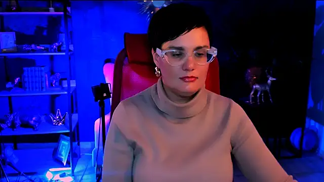 LauraDavidsons online show from 12-03-25, 04:27