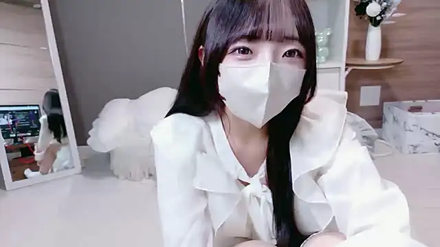 Mashiro-chan online show from 10-12-25, 07:51