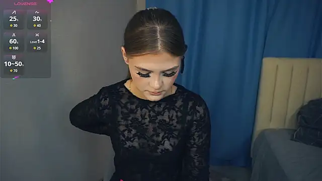 LilyHeupel online show from 10-19-25, 06:58