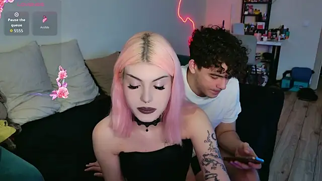 Alice18James online show from 09-14-25, 06:07