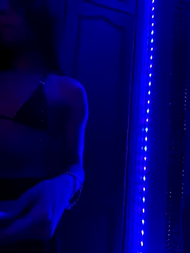 VeronicaSaenzx online show from 11-23-25, 09:36