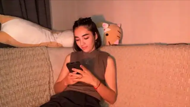 TAG MIGGI online show from 10-15-25, 03:01