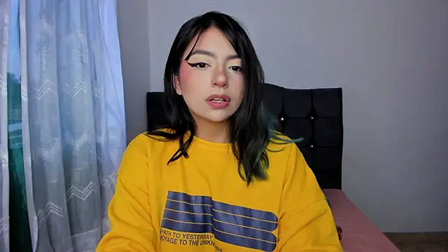 Snapshot of sammy_bunny1 chatting on 10-30-25, 10:21 sammy bunny1 online show from 10-30-25, 10:21