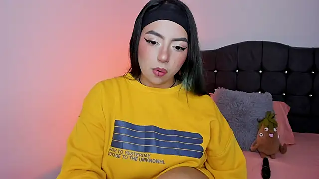 sammy bunny1 online show from 11-16-25, 02:06