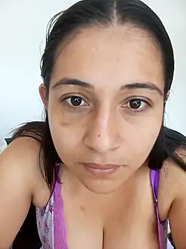 Snapshot of Alisson_Morgann chatting on 09-26-25, 02:43 Alisson Morgann online show from 09-26-25, 02:43