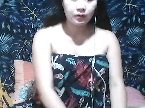 Snapshot of IloiloSunrise_Palangga chatting on 12-18-25, 08:31 IloiloSunrise Palangga online show from 12-18-25, 08:31