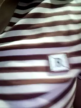 Snapshot of merylove-00 chatting on 02-25-26, 10:58 merylove-00 online show from 02-25-26, 10:58