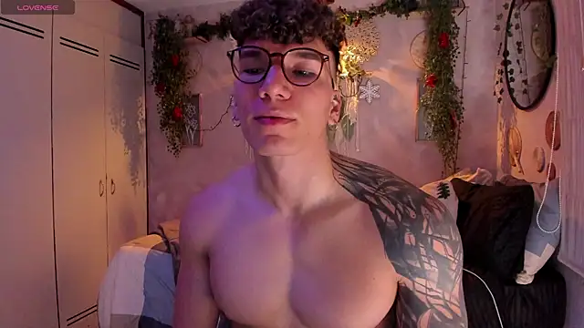 estebandi do online show from 12-23-25, 12:41