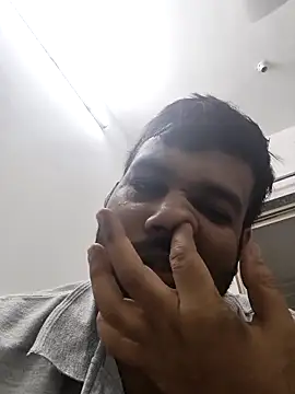 Snapshot of vinay_smalldick chatting on 11-13-25, 03:55 vinay smalldick online show from 11-13-25, 03:55