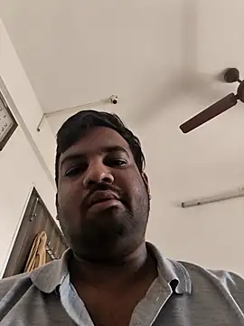 vinay smalldick online show from 01-11-26, 04:06