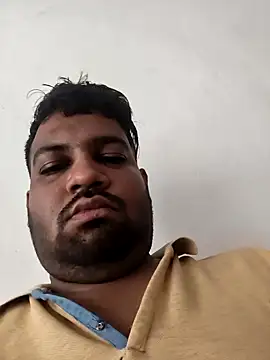 vinay smalldick online show from 05-10-26, 01:22
