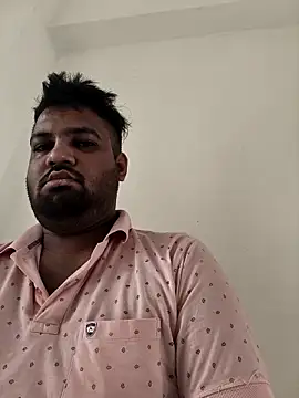 vinay smalldick online show from 05-12-26, 01:47