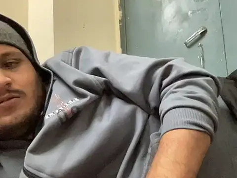 Snapshot of chiikuloveu chatting on 11-29-25, 04:15 chiikuloveu online show from 11-29-25, 04:15