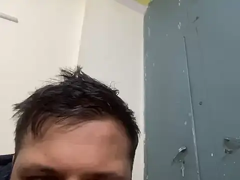 Snapshot of chiikuloveu chatting on 12-14-25, 05:24 chiikuloveu online show from 12-14-25, 05:24