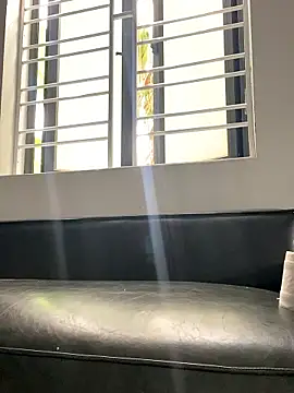 Snapshot of Guea999 chatting on 04-10-26, 02:17 Guea999 online show from 04-10-26, 02:17