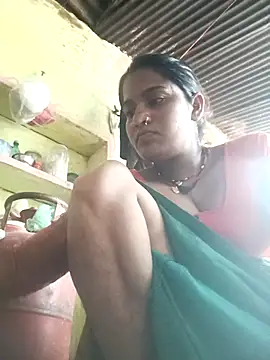 Hansini Gowda online show from 09-17-25, 12:18