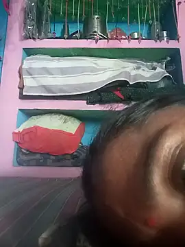 Hansini Gowda online show from 09-30-25, 07:24