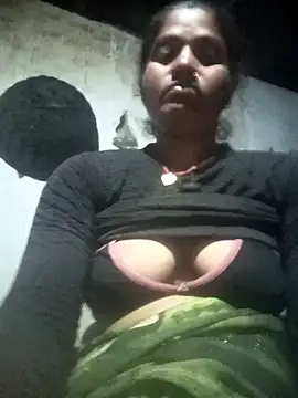 Hansini Gowda online show from 10-21-25, 10:32